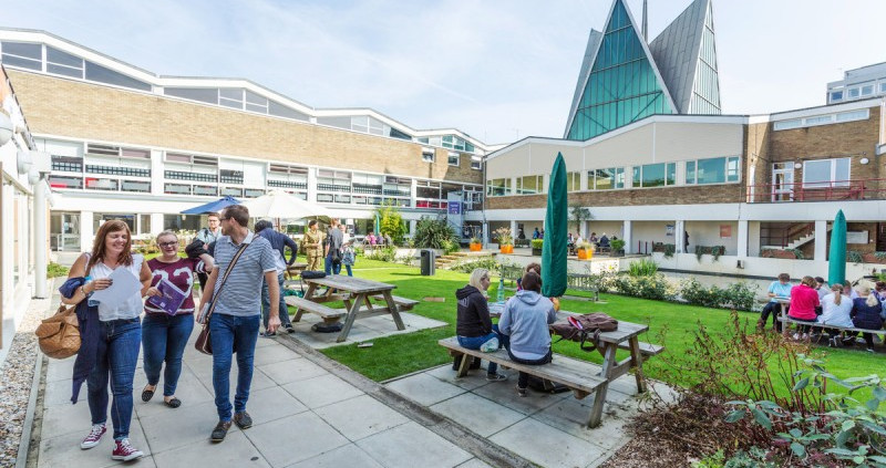 3837_christ-church-student-lounge-generic-1-3837-1040-550