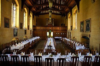 Arlosh_Hall_interior