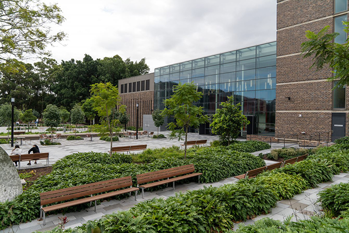 Campus-grounds-building1