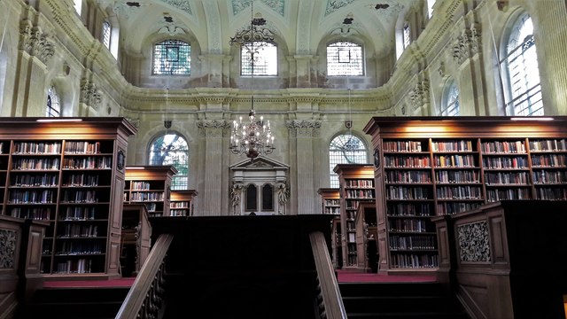 Lincoln_College_Library_-_geograph.org.uk_-_5910419