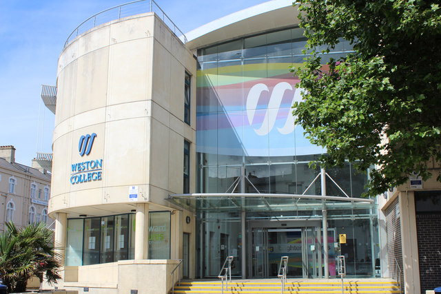 Weston_College,_Weston_Super_Mare_-_geograph.org.uk_-_4137231